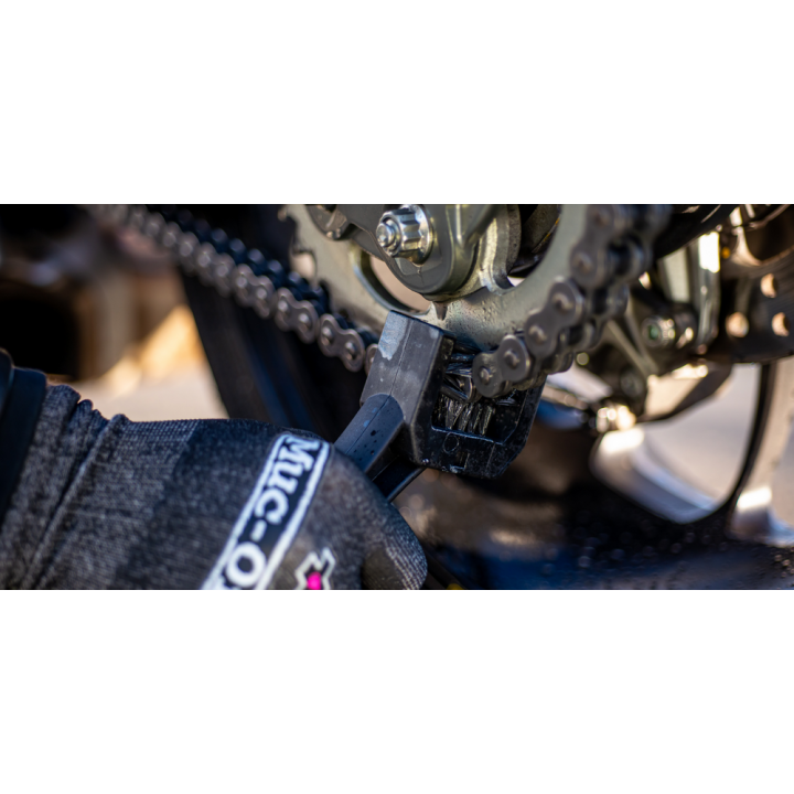 Muc-Off Motorcycle Chain Care Kit - zestaw do czyszczenia łańcucha motocyklowego